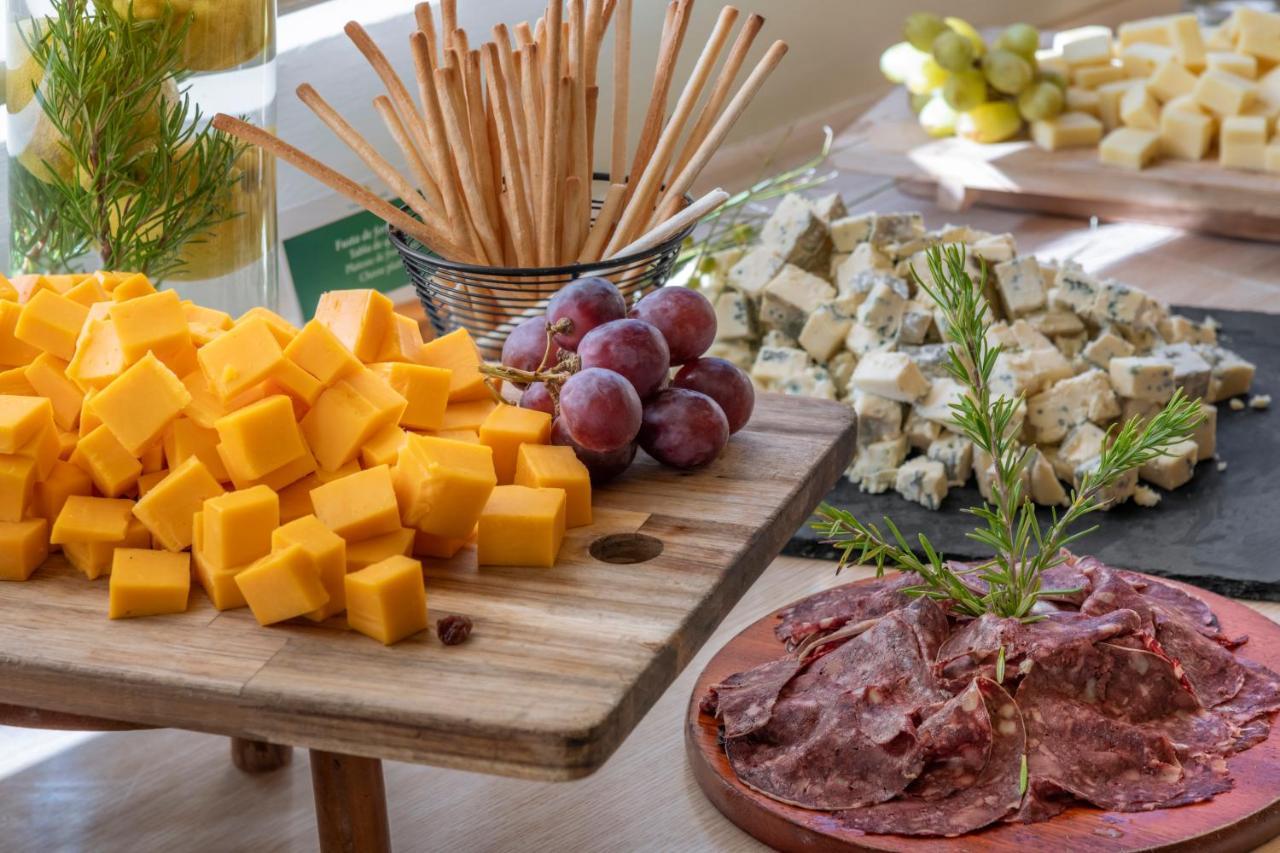 Hotel & Resort Vilar Rural D'Arnes By Serhs Hotels Sant Carlos de la Ràpita 외부 사진